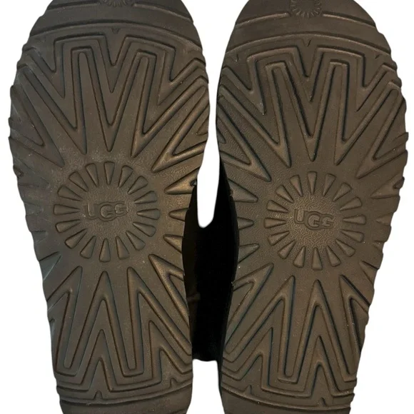 UGG - Mini Bailey Bow II - Black - Size 8 - Picture 5 of 8